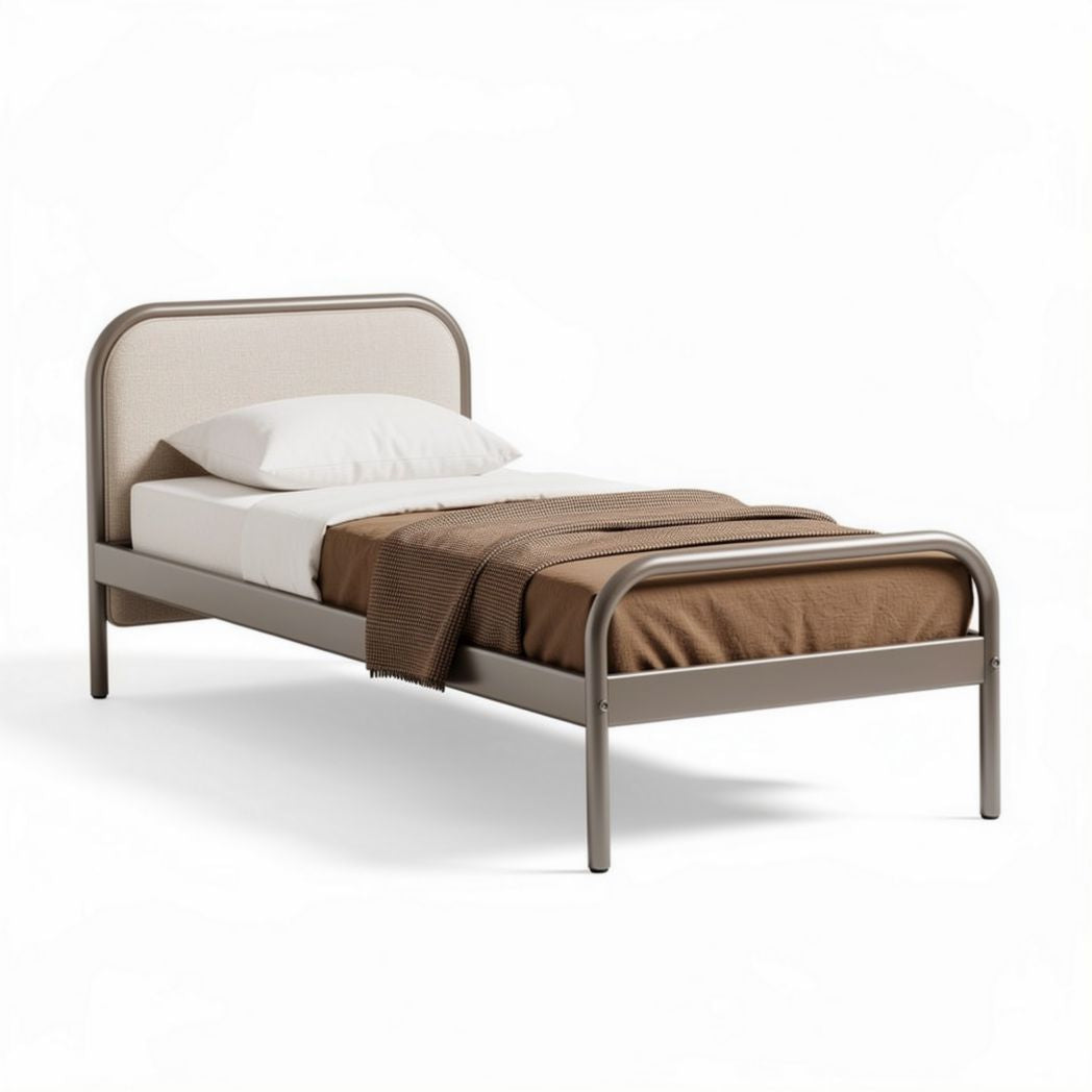 Stalen eenpersoonsbed met stoffen hoofdeinde in bruin 200 x 90 x 45cm